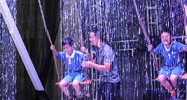 /uploads/image/2025/12/17/digital-water-curtain-3.jpg digital-water-curtain-3.jpg