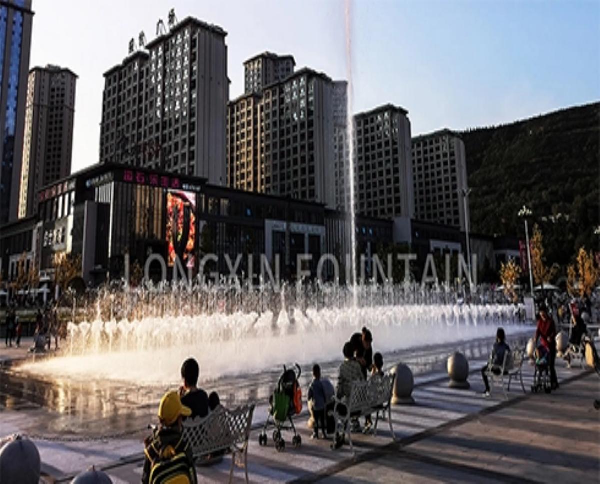 Outdoor Dry Fountain Solutions For Modern Commercial Landscape Design